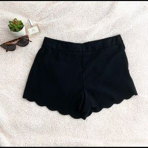 Black Scalloped Shorts | H&M